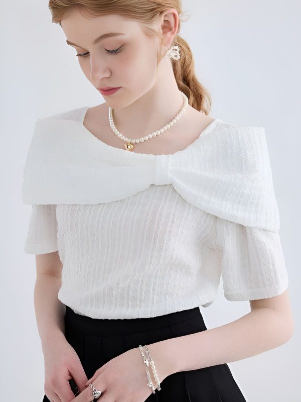 Áo nơ ngang trễ vai